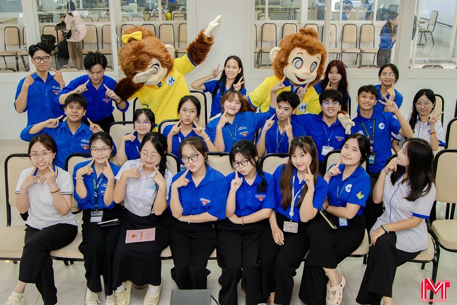 PIN và PINA tạo dấu ấn trong mùa nhập học trực tiếp tại UFM 